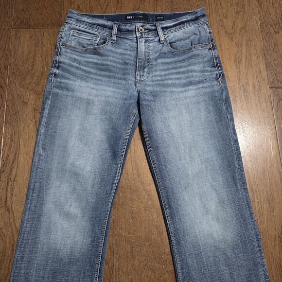 BKE Jeans Mens 32x32 Blue Jake Straight Light Wash Mid Rise Stretch Denim - Picture 2 of 8